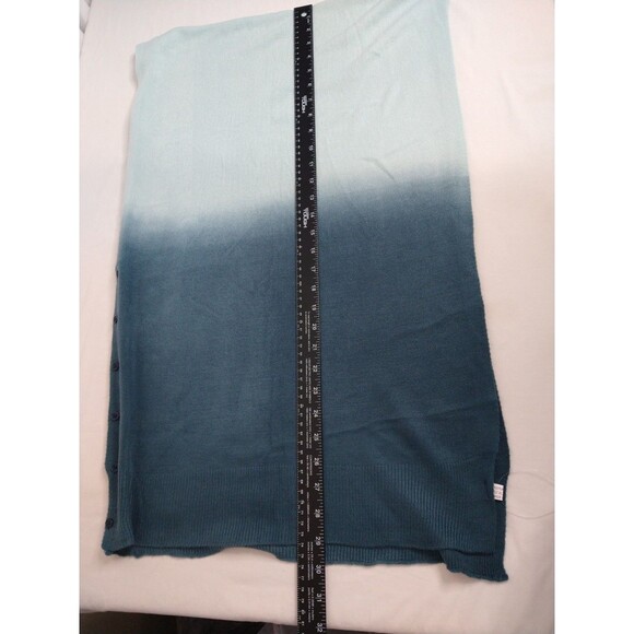 New without Tag Unbranded Blue watercolor ombre button up Scarf shawl wrap shrug - Picture 6 of 7